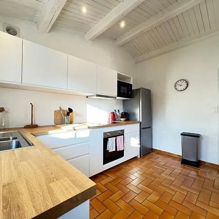Endret - Parking, 4 Personnes, Emplacement Ideal 度假居